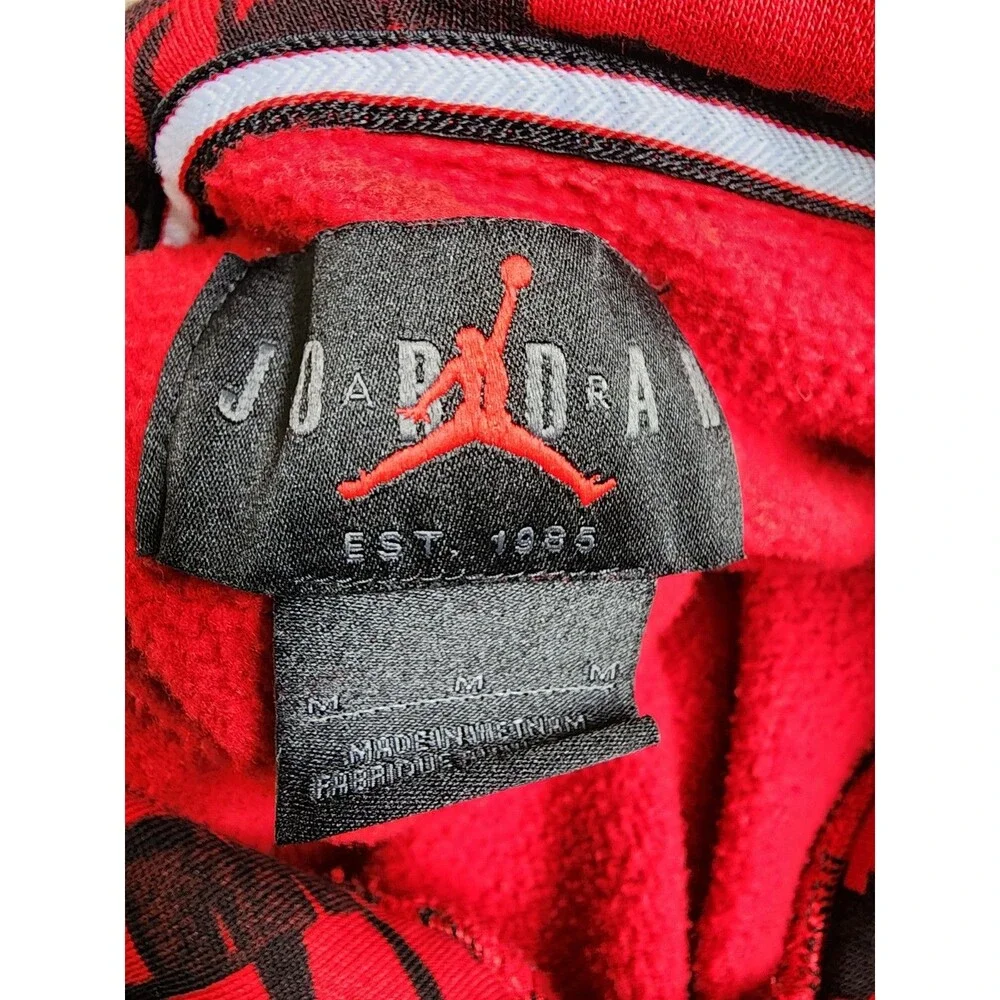 JORDAN Hoodie Pullover Size Medium Red/Black
